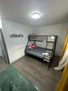 Flat 6 stay in ilford